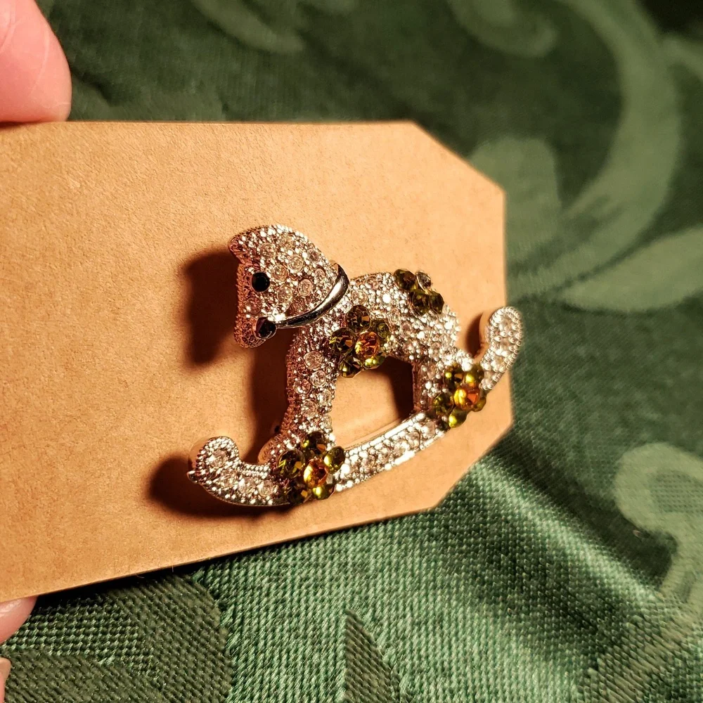 Brooch Rhinestone Rocking Horse - Picture 2 of 6